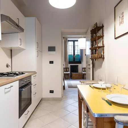 Sant'ambrogio Cozy House *