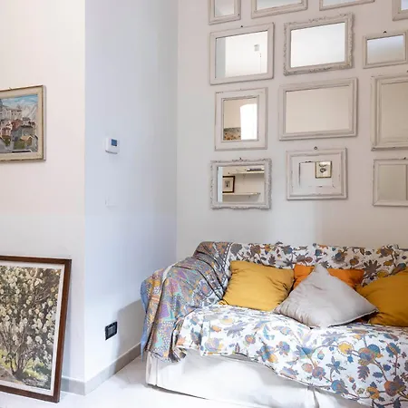Sant'ambrogio Cozy House Apartment
