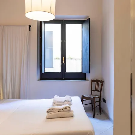 Sant'ambrogio Cozy House דירה *
