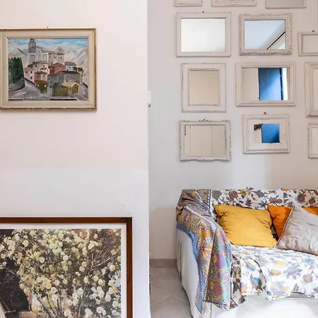 Sant'ambrogio Cozy House *
